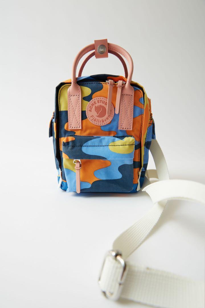 Acne kanken clutch store