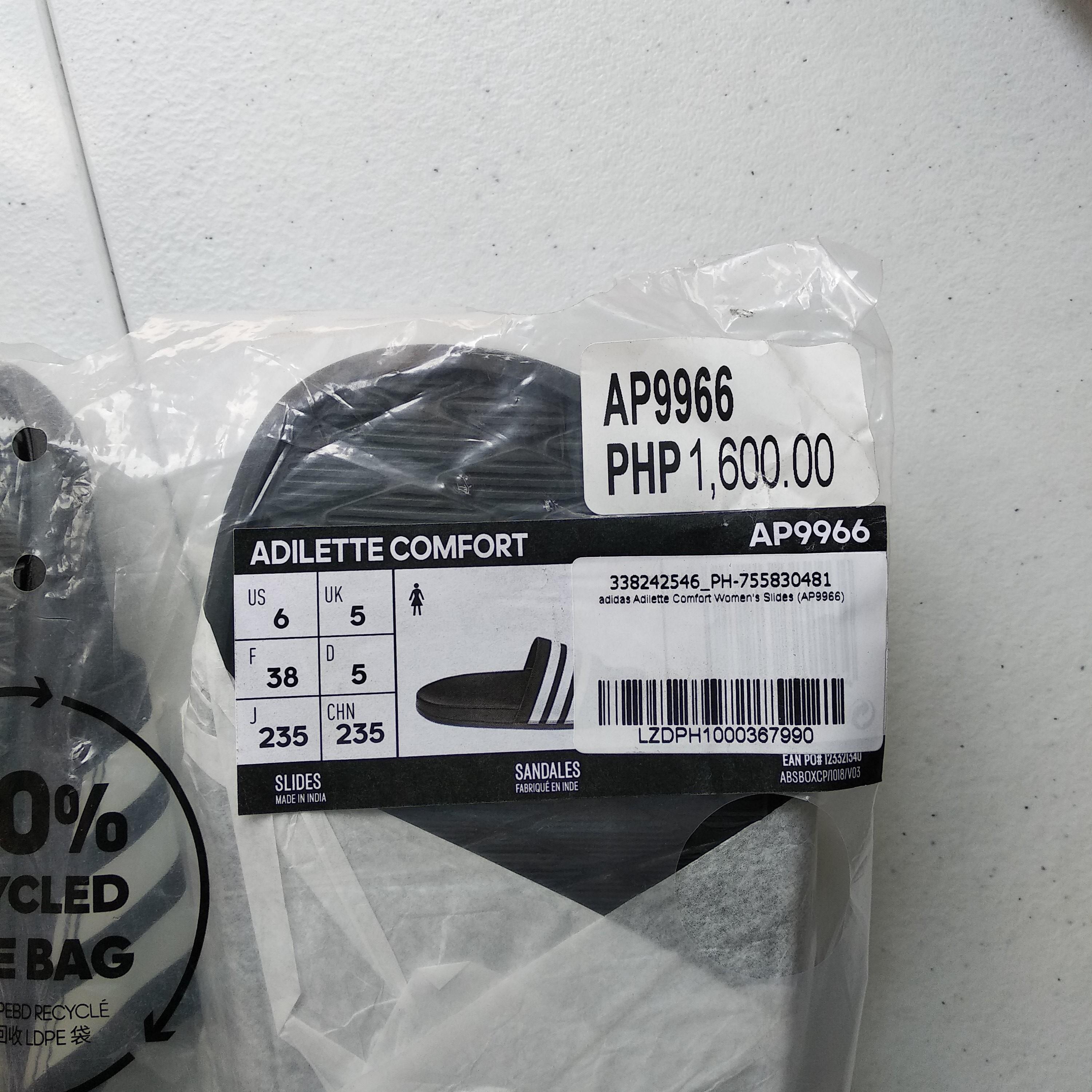 Adidas Adilette Comfort (Category: Flats & Sandals) located in Manila. Submitted by oops.mnl (Listing ID 261921122, Image 2). Description: Unused Authentic (from Adidas store) Sobrang lambot Too big for me Refer the photos for size SRP: 1600php.
