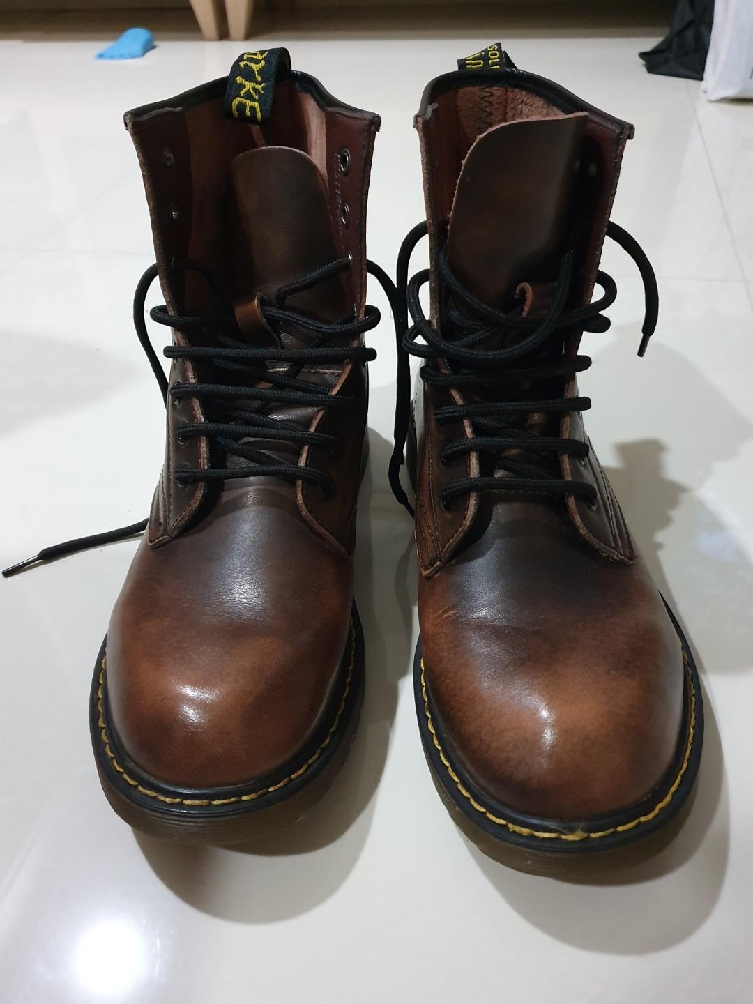 Dr Martens Lookalike US9.5 Boots