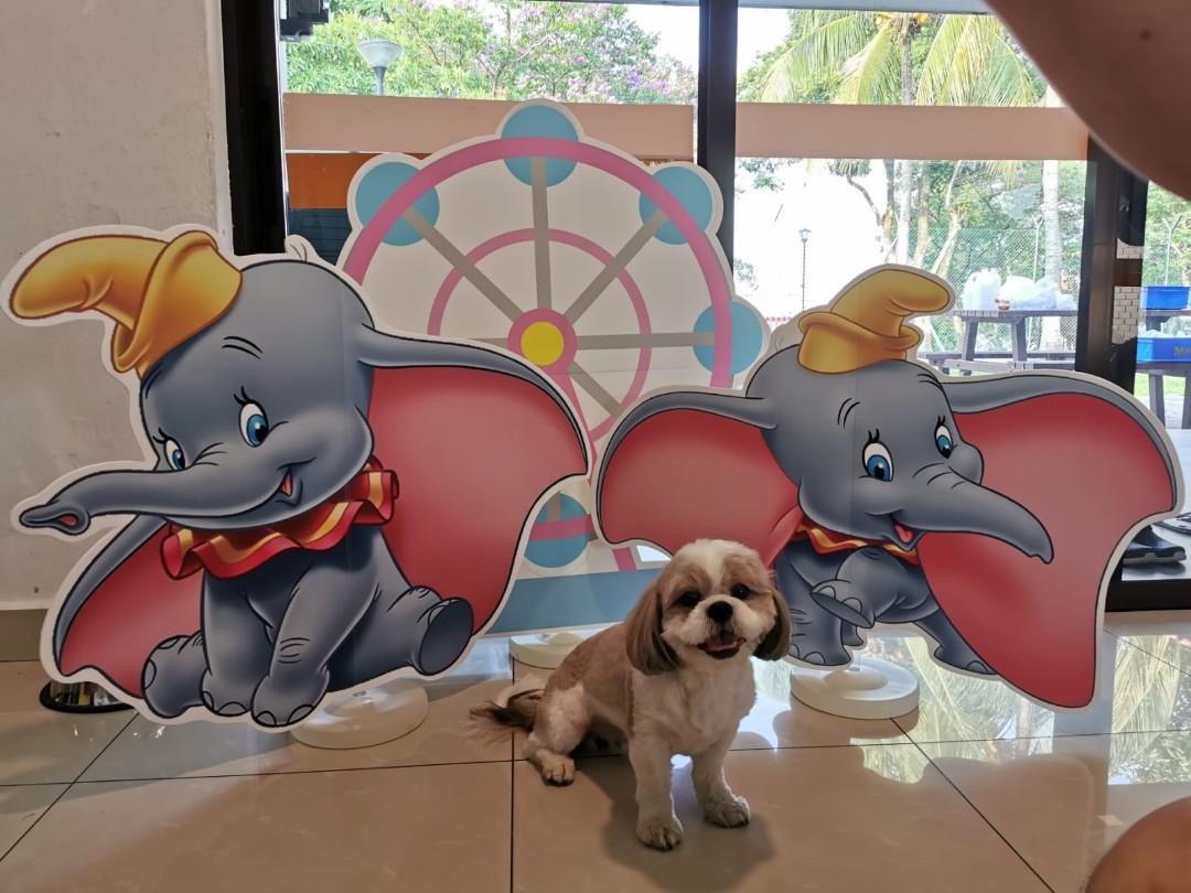 Dumbo Table Dumbo birthday theme dessert table, Everything Else on Carousell