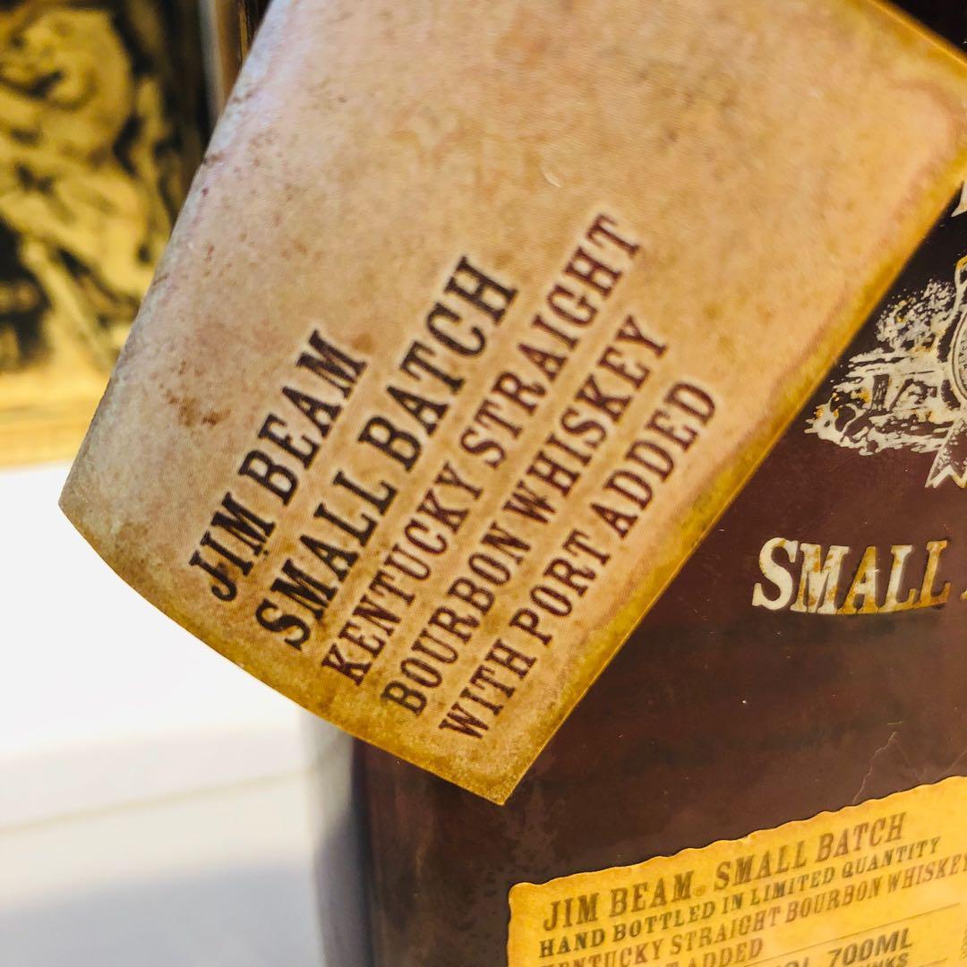 Jim Beam Small Batch American Whiskey, Food & Drinks, Alcoholic Beverages on Carousell