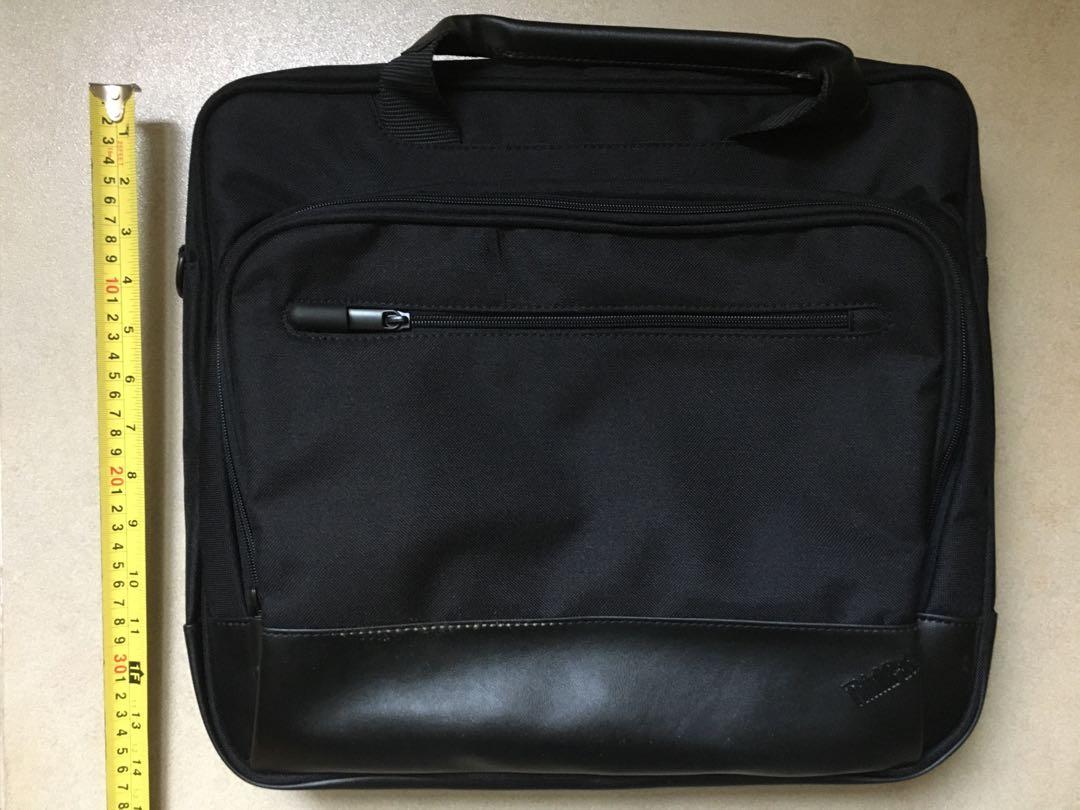 Lenovo Thinkpad Basic Case （分類：公事包）位於 Hong Kong。 由 2_da_6 提交（商品編號 261884231，圖片 2）。簡介： 100%全新 可作公事包用。