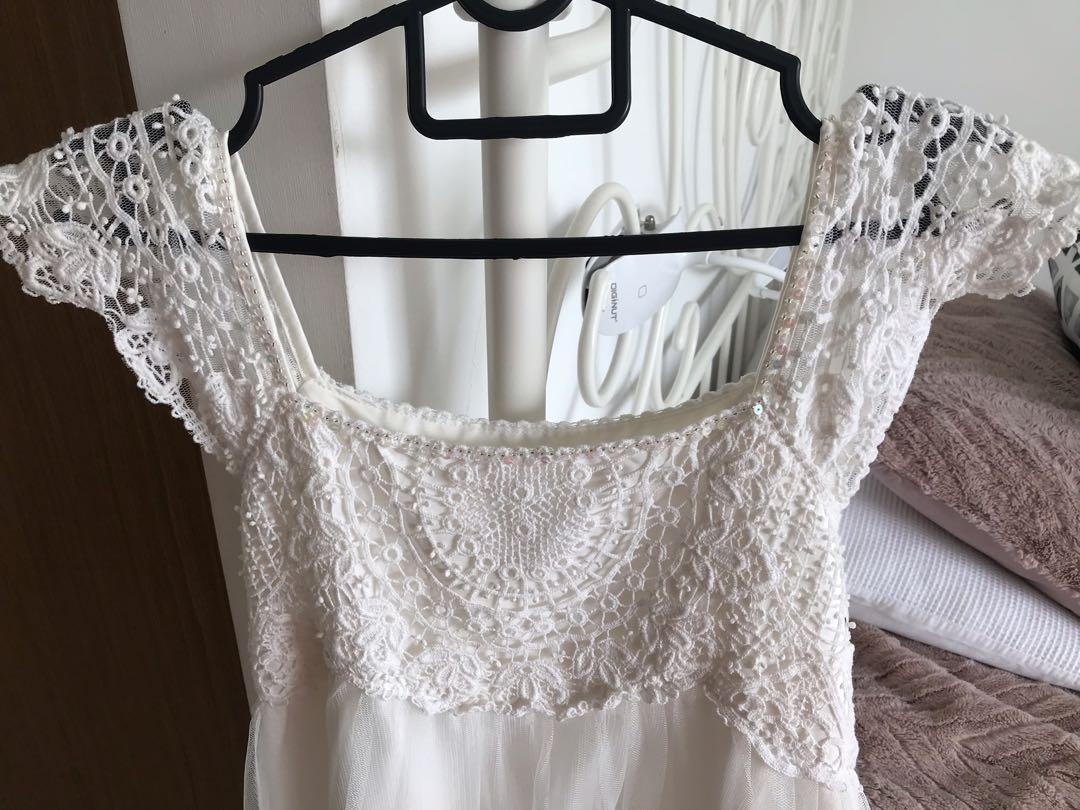 Monsoon girls party dress size 10. Women s Fashion Dresses