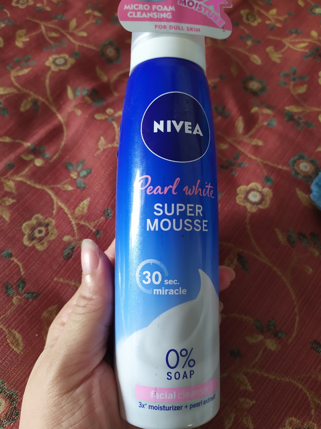 nivea pearl white super mousse