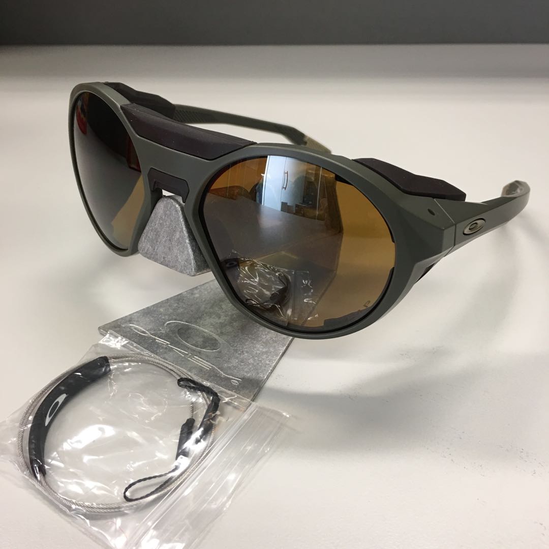 Oakley Clifden Matte Olive w Prizm Tungsten Polarised Authentic, Women's  Fashion, Watches & Accessories, Sunglasses & Eyewear on Carousell