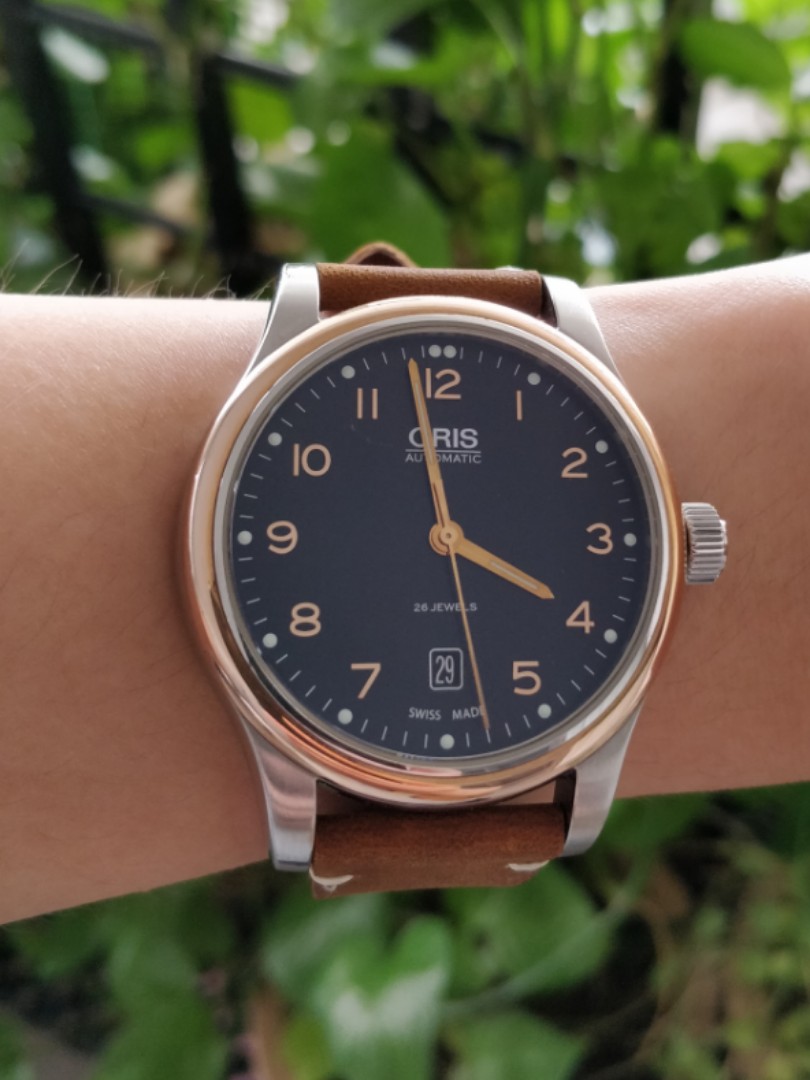 Oris classic date rose gold top
