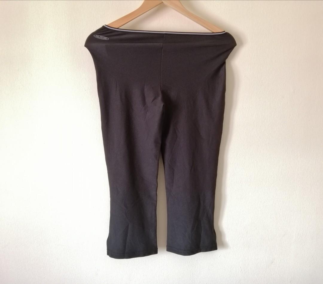 Reebok Play Dry Women s Sportswear Three Quarter Pants
