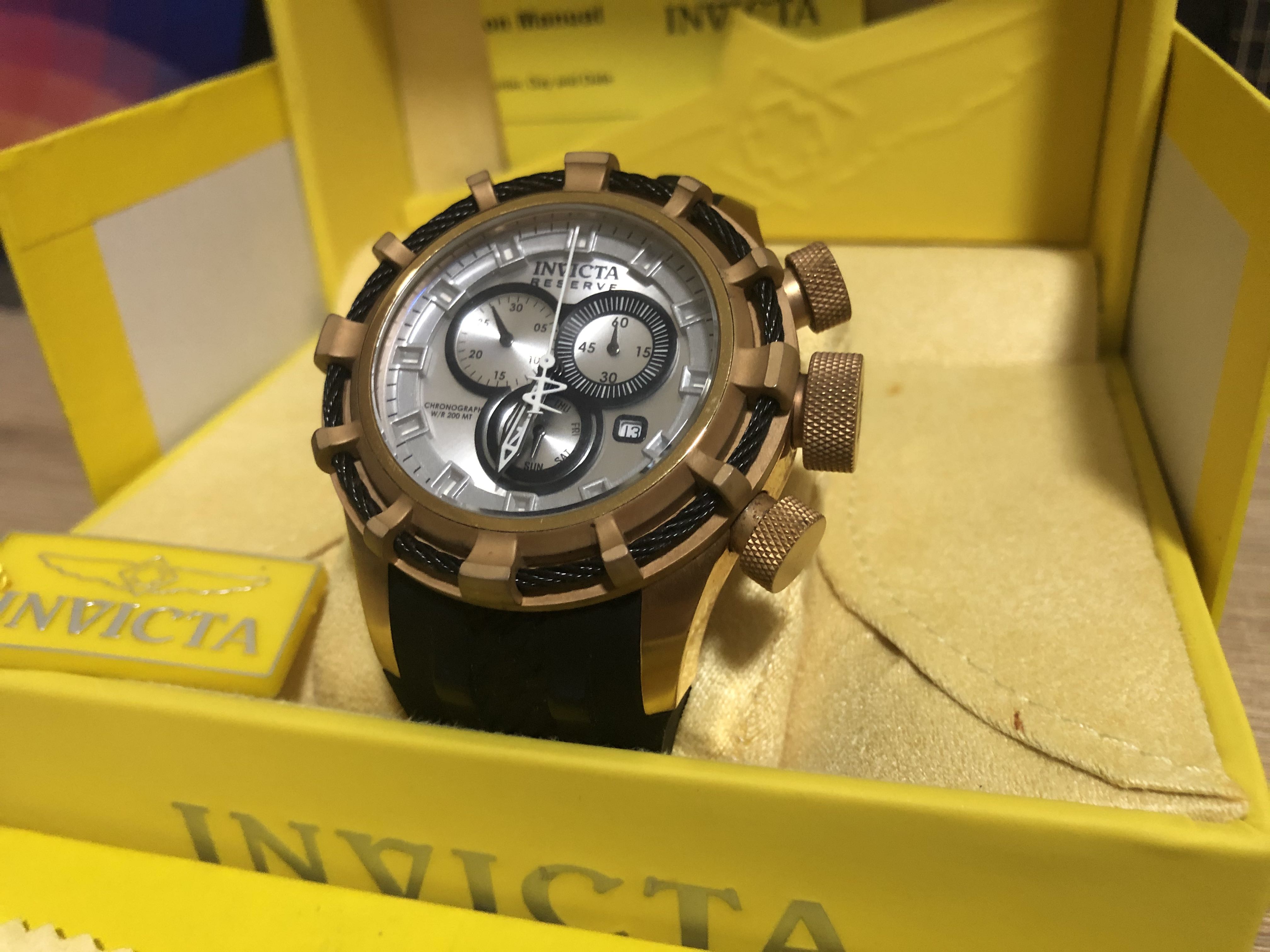 Invicta reserve clearance rose gold watch