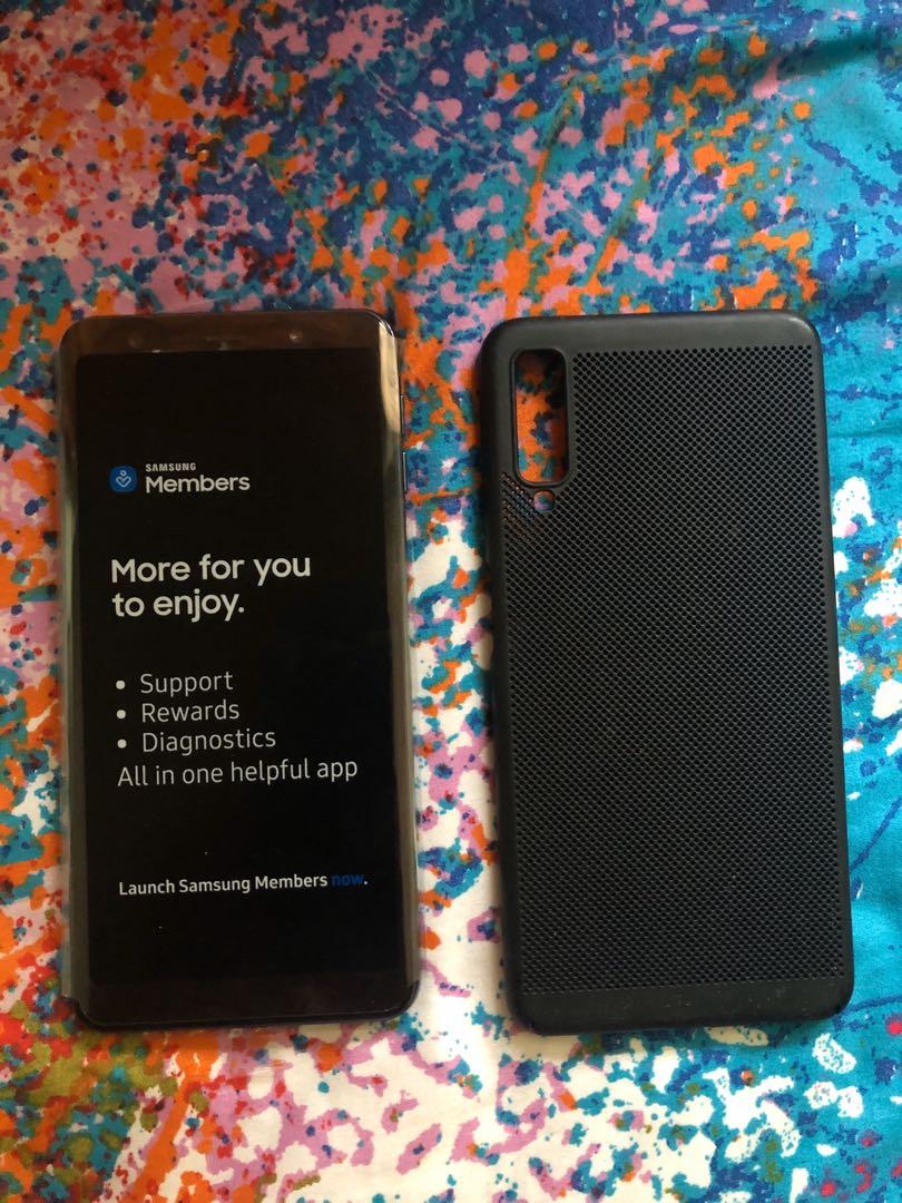 Samsung A7 12k only (Category: Samsung) located in Quezon City. Submitted by ayielovesz (Listing ID 261902643, Image 2). Description: Preloved but in EXCELLENT condition. Still under warranty. Complete with box and receipt..
