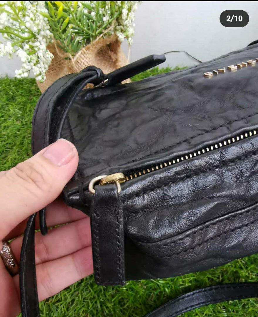 Givenchy hot sale pandora 2019
