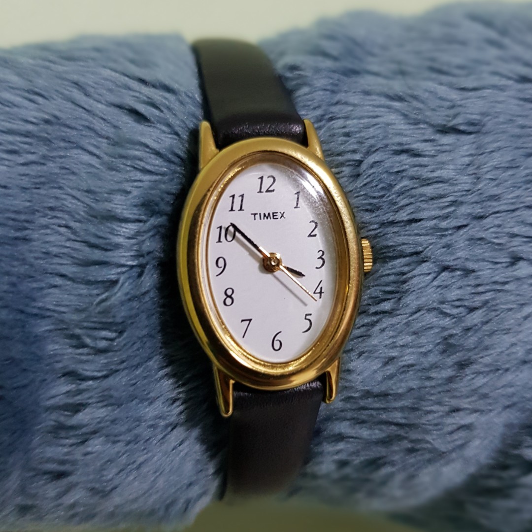 Timex hotsell oval watch