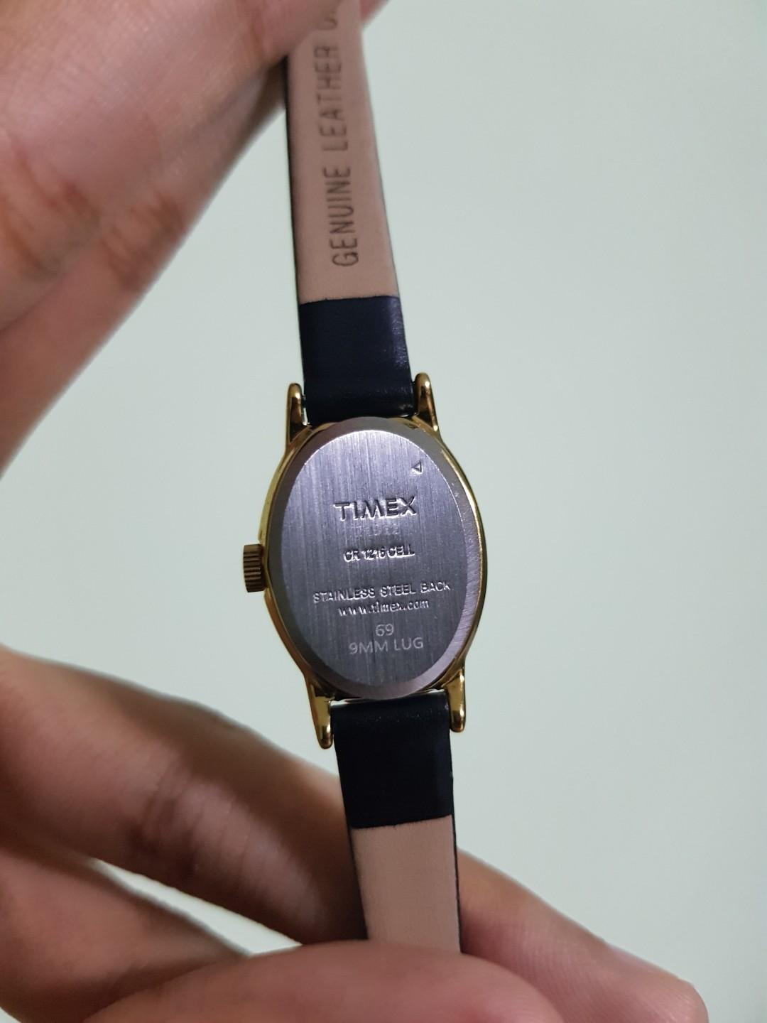 Slim oval Timex watch Mobile Phones Gadgets Wearables Smart
