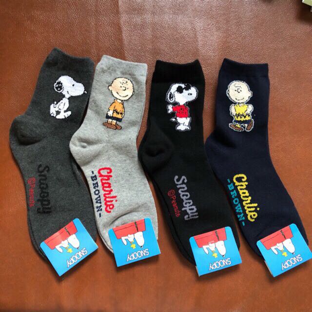 Snoopy Socks, Women's Fashion, Watches & Accessories, Socks & Tights on ...