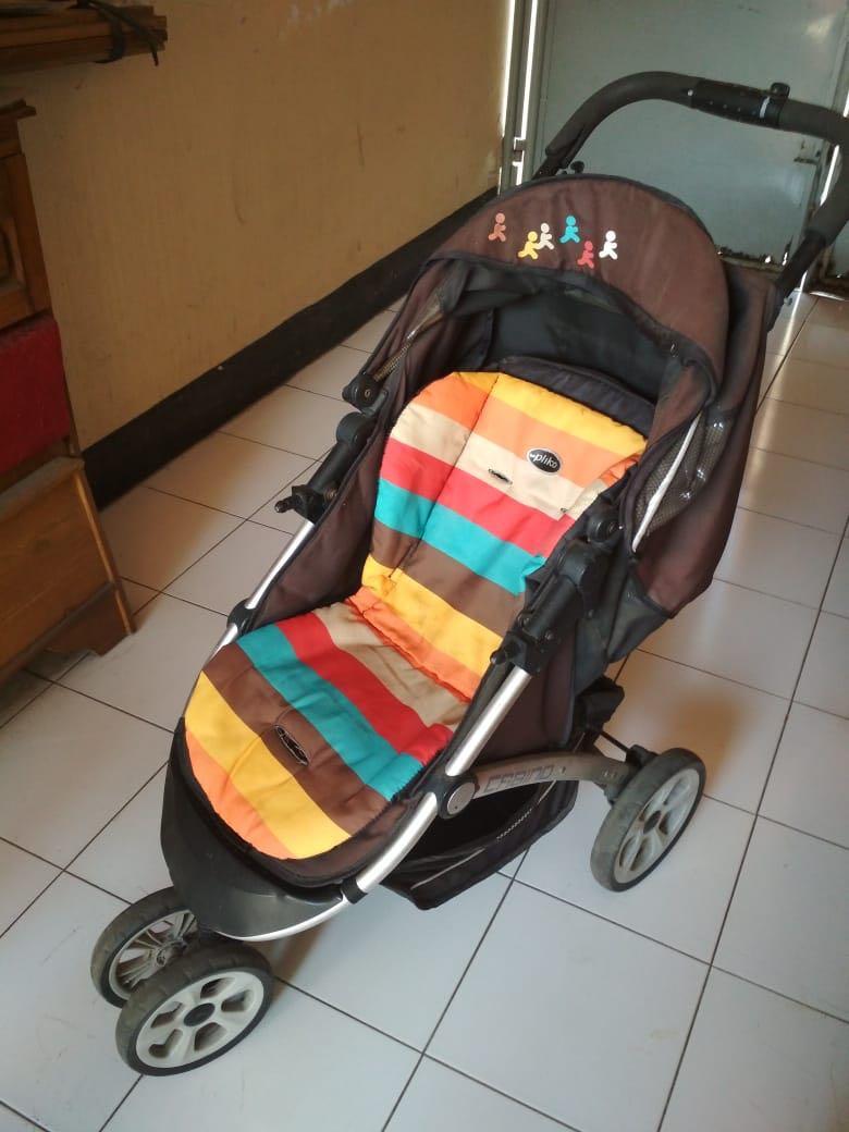 macam stroller pliko