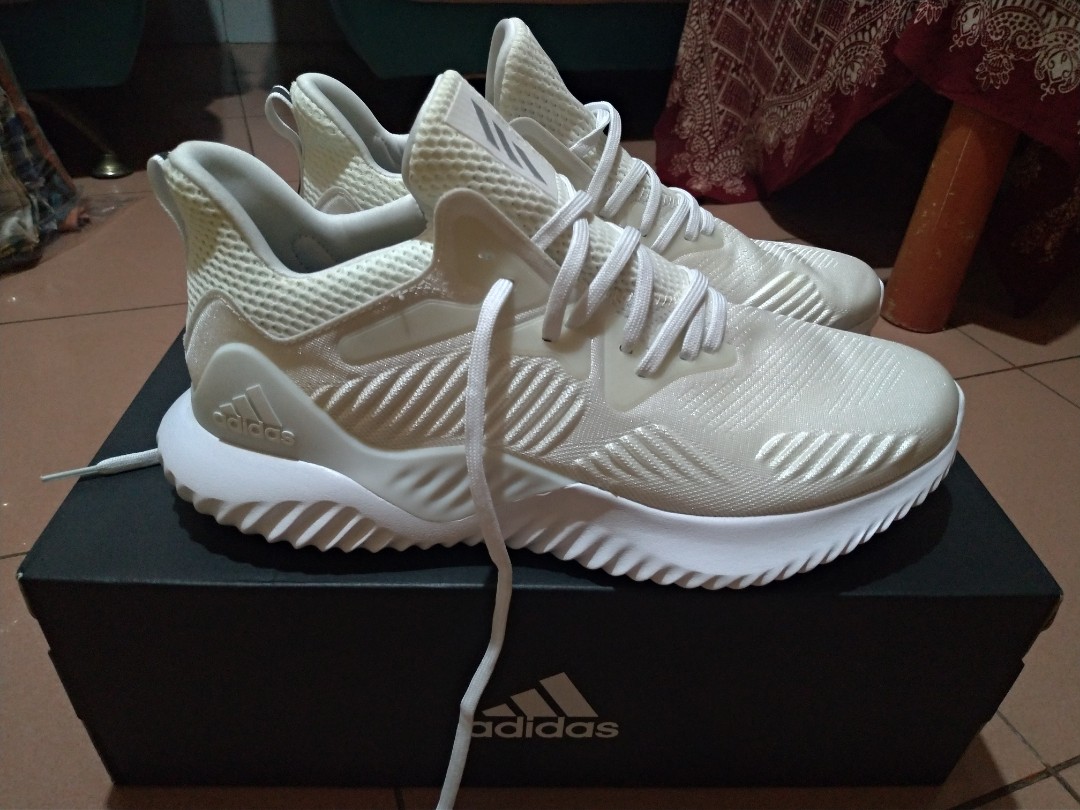 Alphabounce beyond online triple white