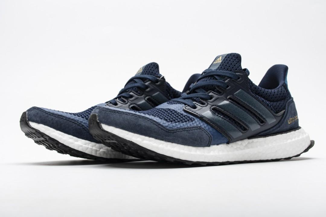 Ultraboost s&l navy cheap