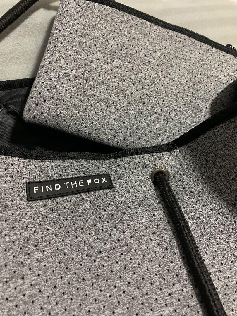 Find the fox online neoprene bag