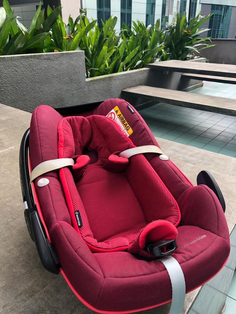 Maxi cosi pebble top plus robin red