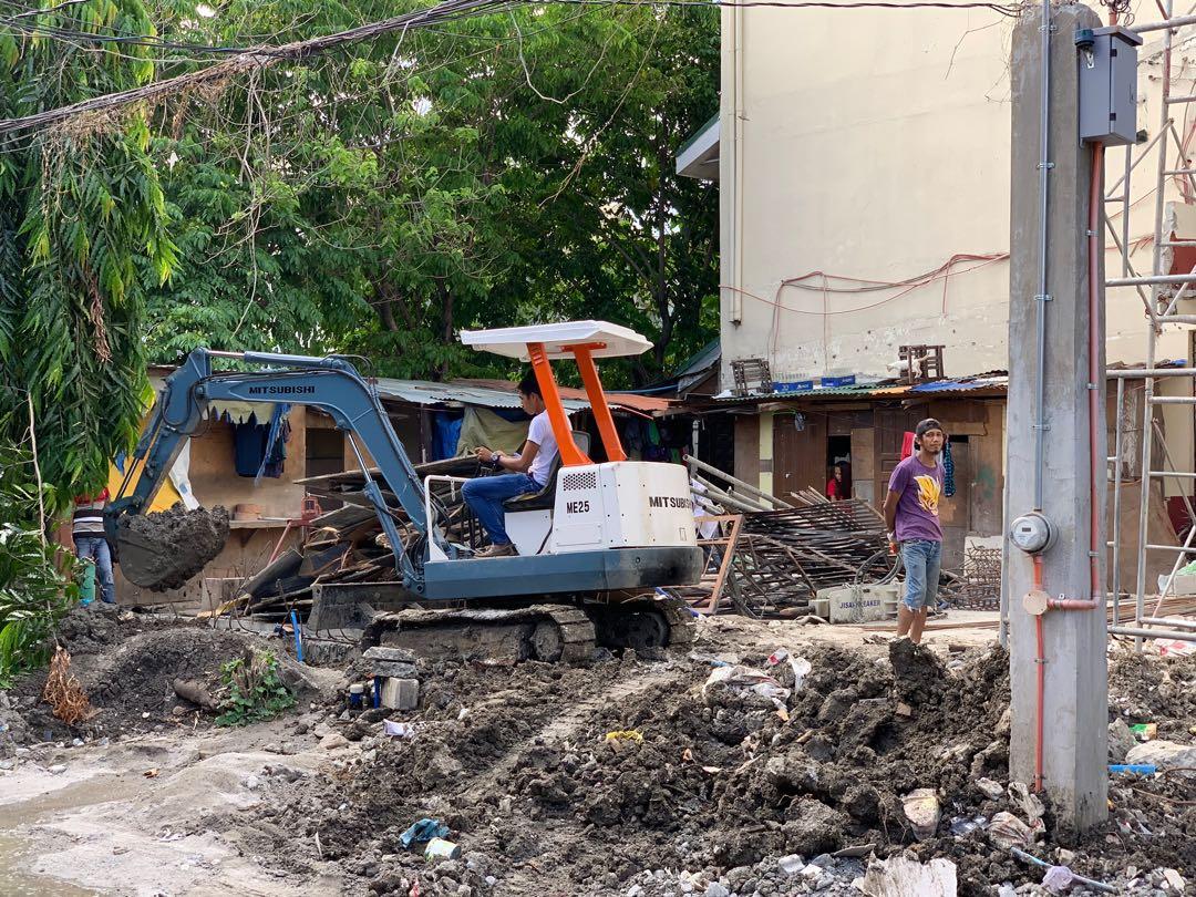 Mini Backhoe Rental COMPLETE with Breaker Dozer Operator and Diesel
