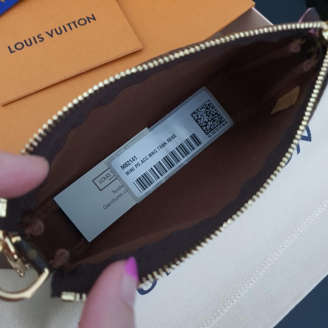 Auth Louis Vuitton Monogram Mini Pochette Accessory M62141 Women's Pouch