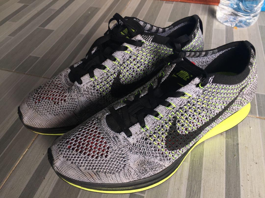 Harga 'flyknit racer oreo volt top