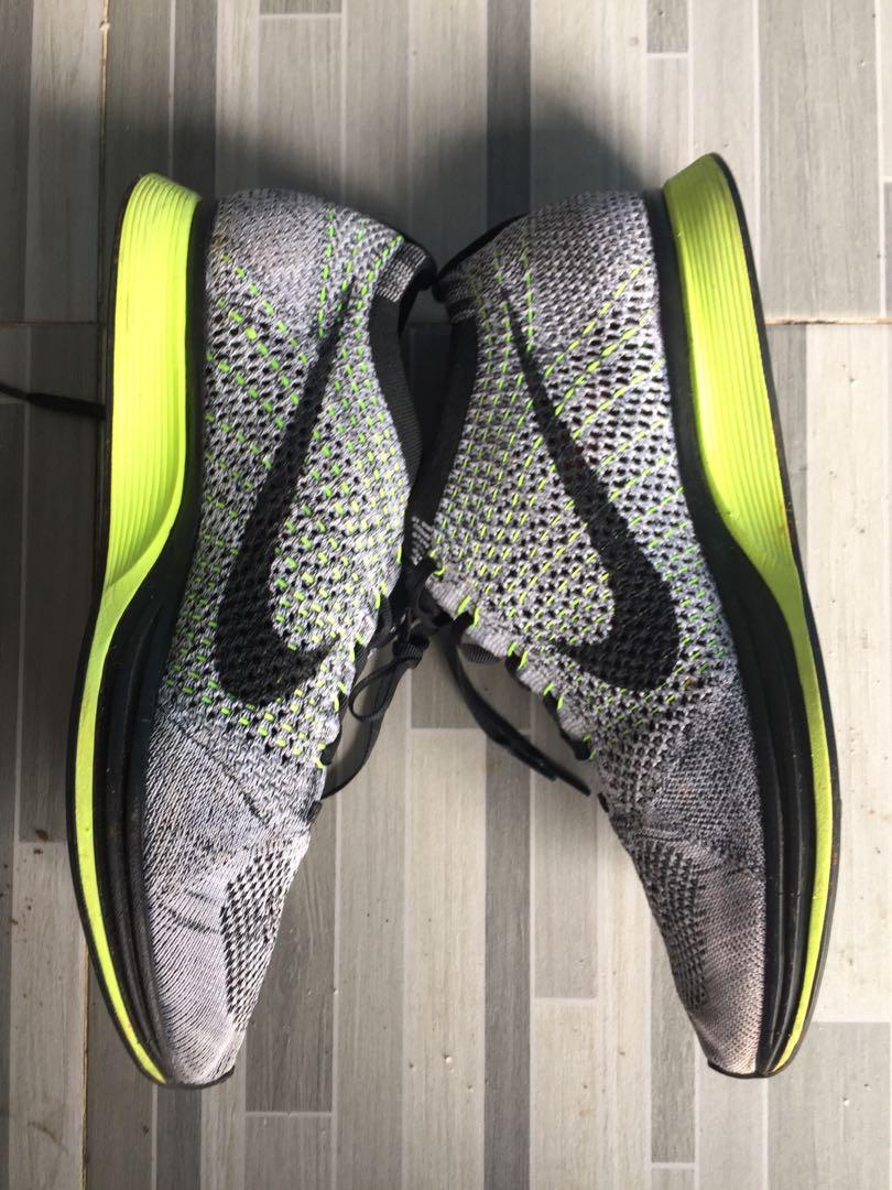 Harga nike flyknit racer oreo volt top