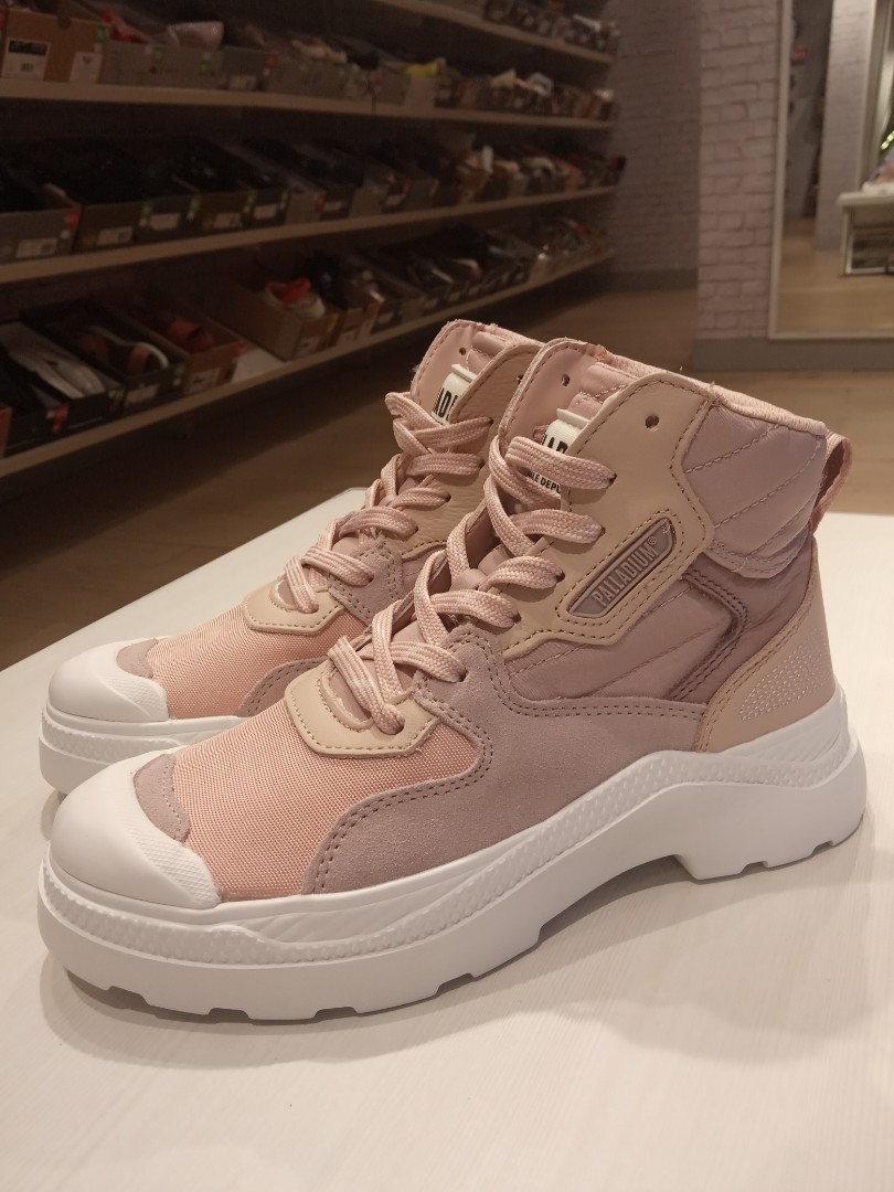 Palladium Pallakix 90 Tx Adobe Rose Fesyen Wanita Sepatu Di Carousell Pampa hi in adobe rose is a must have for every woman. palladium pallakix 90 tx adobe rose