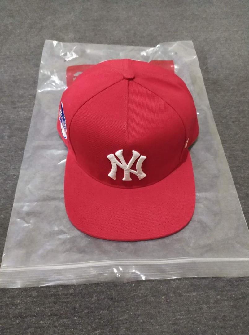 Supreme Yankees ´47 5-Panel Cap RED-