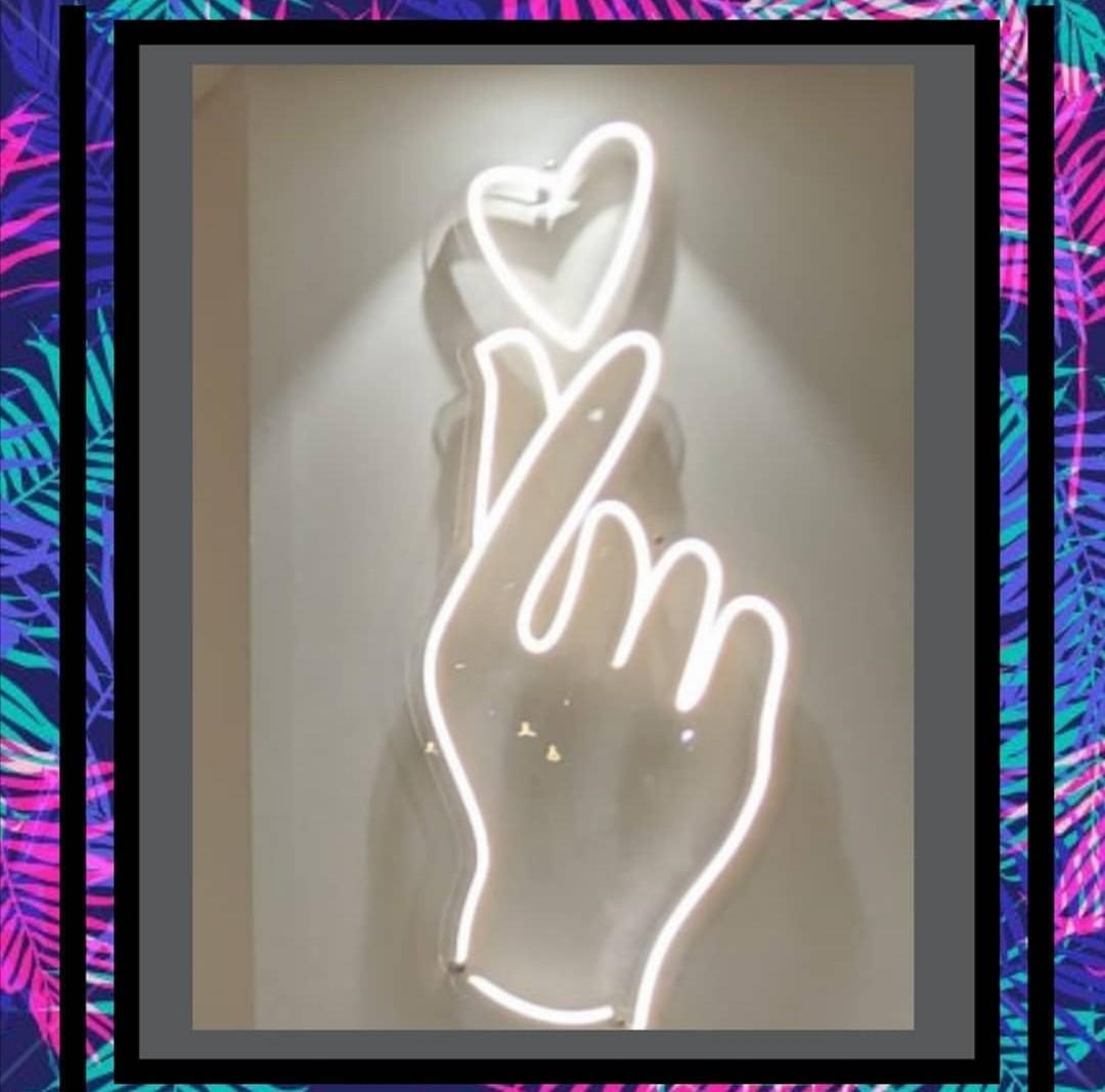 Saranghae Neon Sign Customised Neon Light Signs Furniture Home Decor Lighting Supplies On Carousell