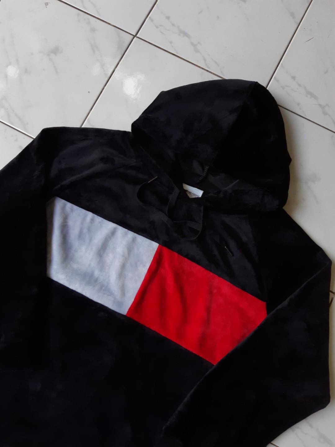 tommy hilfiger velvet hoodie