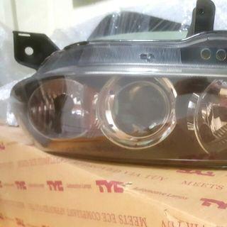 Mazda 3 BK passenger headlight