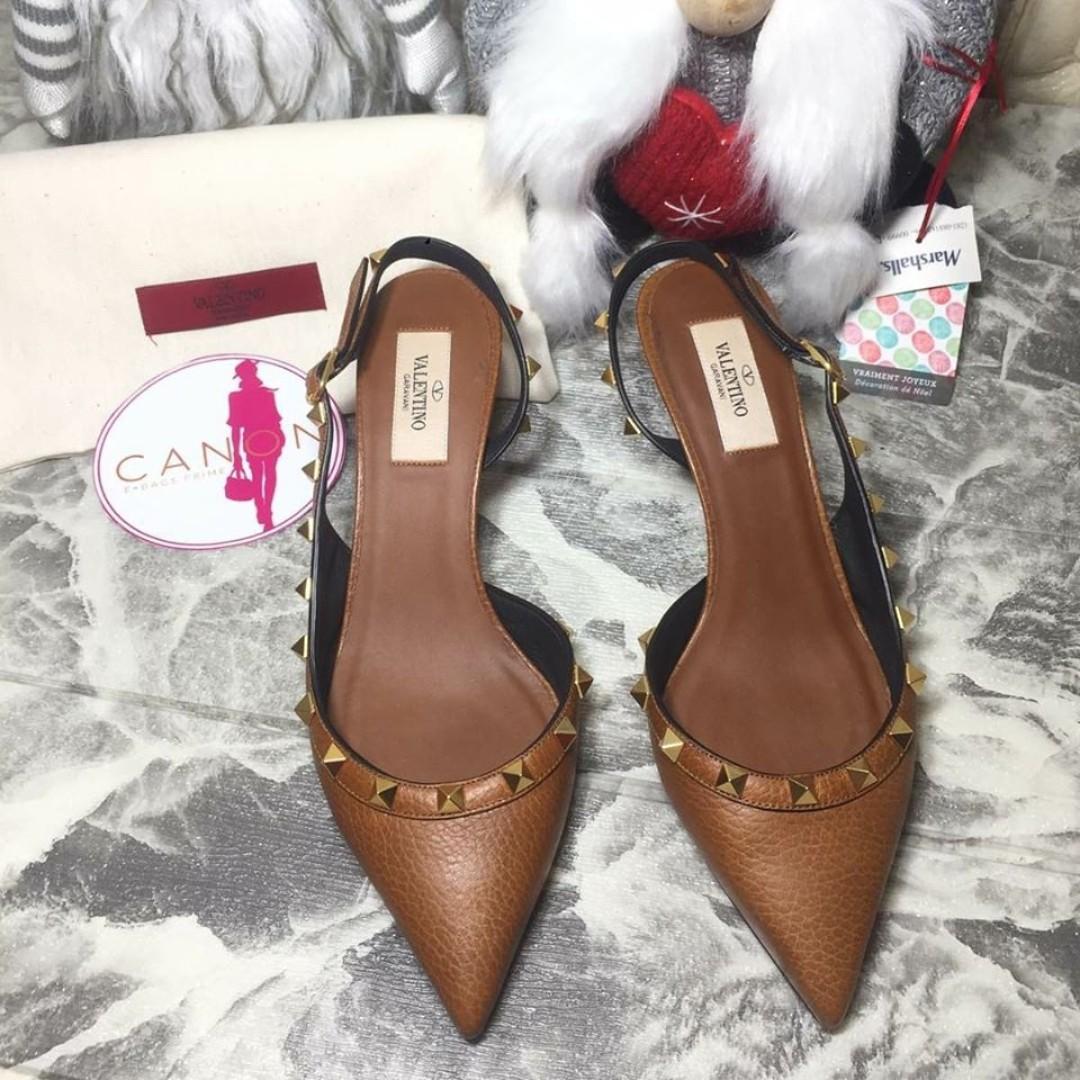 Low heel valentino heels discount
