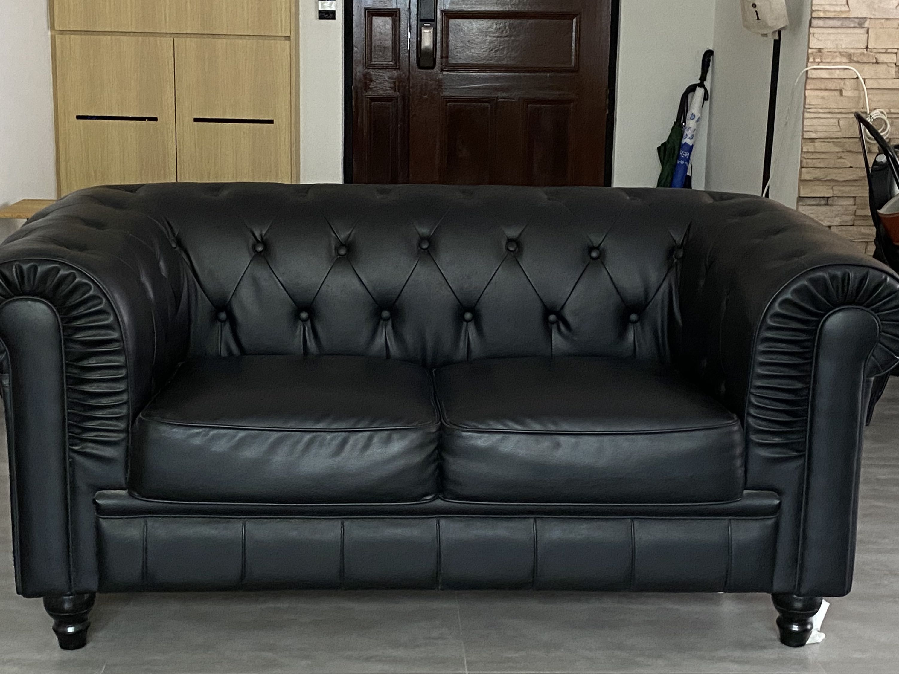 Benjamin top classical sofa