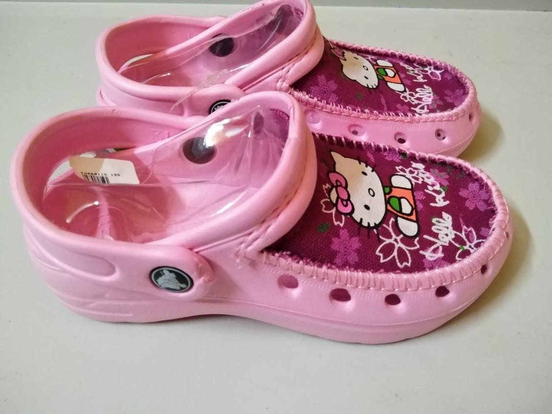 Crocs Hello Kitty Girl Shoe Kasut Budak Perempuan Murah Lelong, Babies &  Kids, Babies & Kids Fashion on Carousell