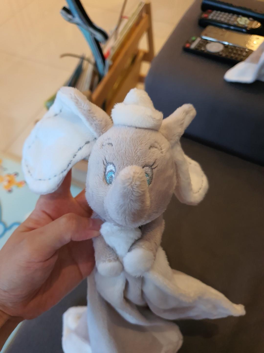 Disney dumbo sales comforter blanket