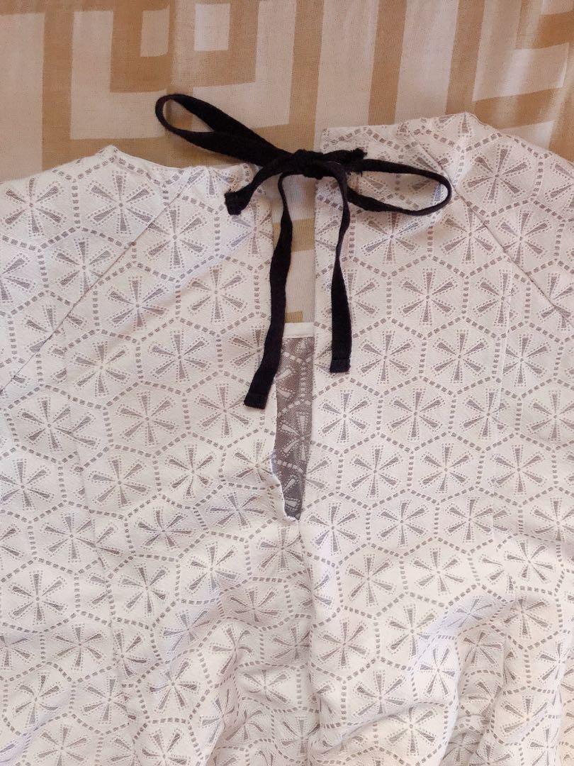 Flower Eyelet Tent Dress (Category: Dresses) located in Manila. Submitted by raxee (Listing ID 262404243, Image 2). Description: Simple sunday dress with tie on back (please see pic to appreciate design) Can fit small to semi large Condition 10/10.