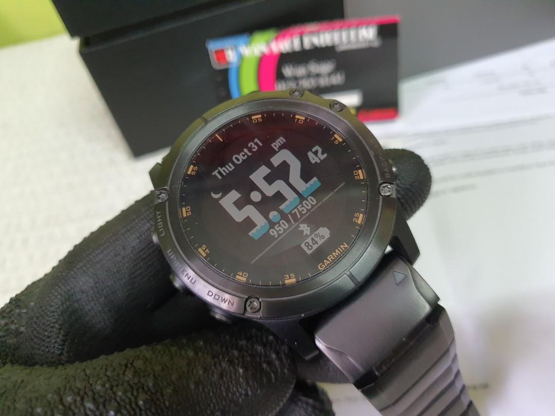 Garmin fenix 5x plus sapphire carbon gray dlc titanium with dlc titanium hot sale band