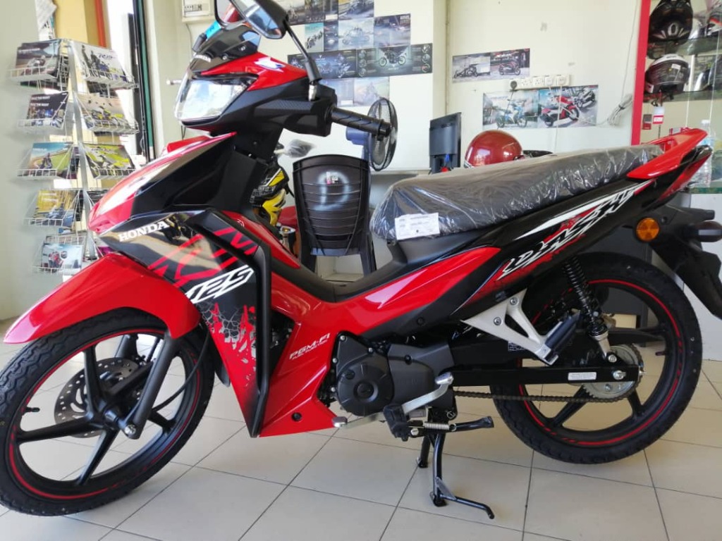 Honda Dash 125 Motorbikes On Carousell