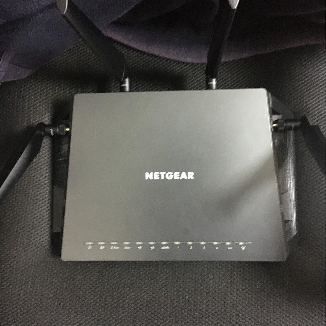 Nighthawk X4S Smart WiFi Gaming Router R7800(AC2600), Computers & Tech