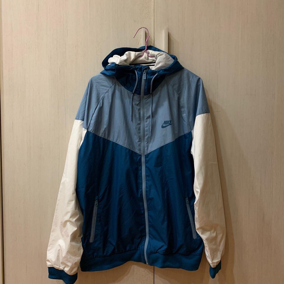 Nike Windrunner Jacket (Industrial Blue), Men's Fashion, Coats, Jackets and  Outerwear on Carousell