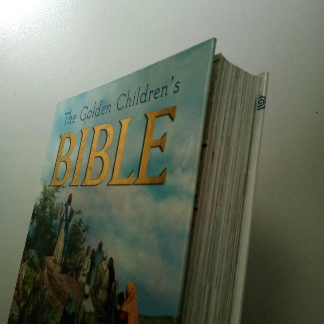 The Golden Children's Bible (Category: Children's Books) located in Mandaluyong City. Submitted by settereels (Listing ID 262294514, Image 3). Description: • hardbound • with pictures.