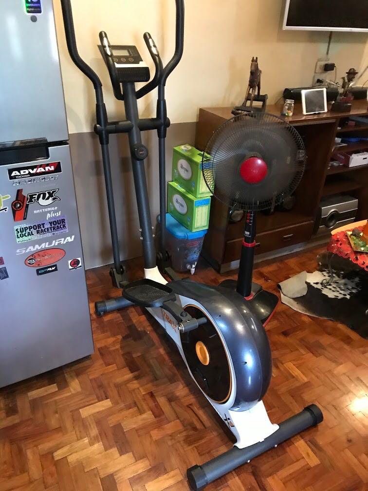 trax elliptical bike x3
