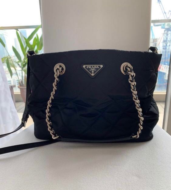prada tessuto impuntu nero price
