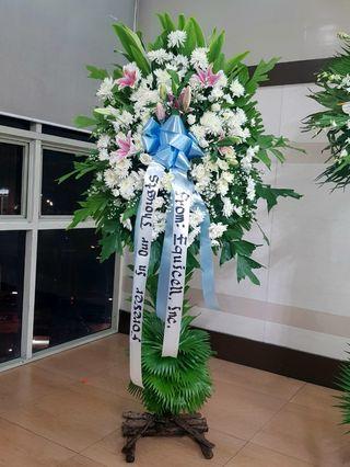 funeral standing flower