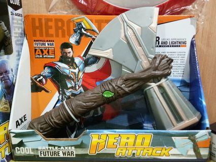 Avengers Thor's Axe and Hammer Batt op
