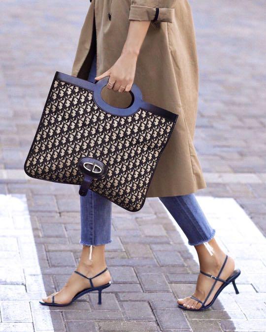 dior oblique fold over clutch