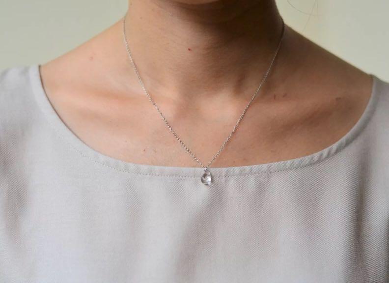 Crystal Teardrop Necklace Silver 