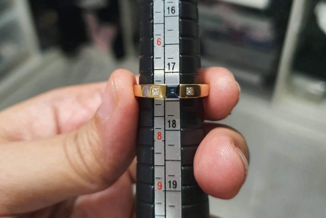 Authentic Tiffany Ring (Category: Luxury Accessories) located in Pasig City. Submitted by castlescollections (Listing ID 262528021, Image 2). Description: Authentic Tiffany & Co Ring 18K Solid Gold with real diamonds Size 7 with case In very good condition.