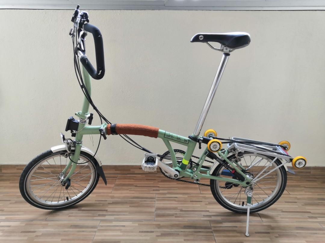 Brompton sage store green