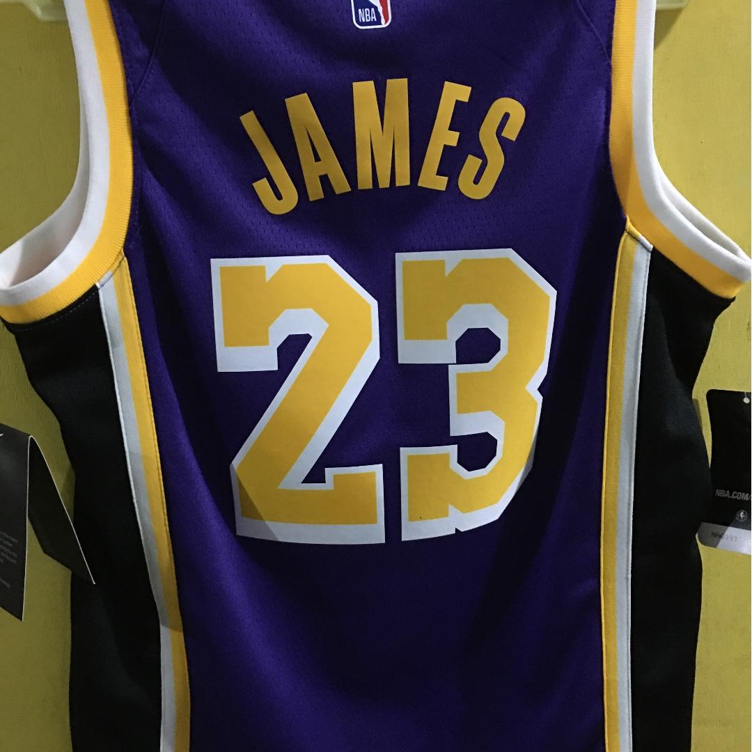 LeBron James Lakers jersey (Category: Activewear) located in Manila. Submitted by pingfed (Listing ID 262501813, Image 2). Description: Authentic NBA merchandise Size: Youth, Size 8 Color: Violet/Yellow #CarouTV.
